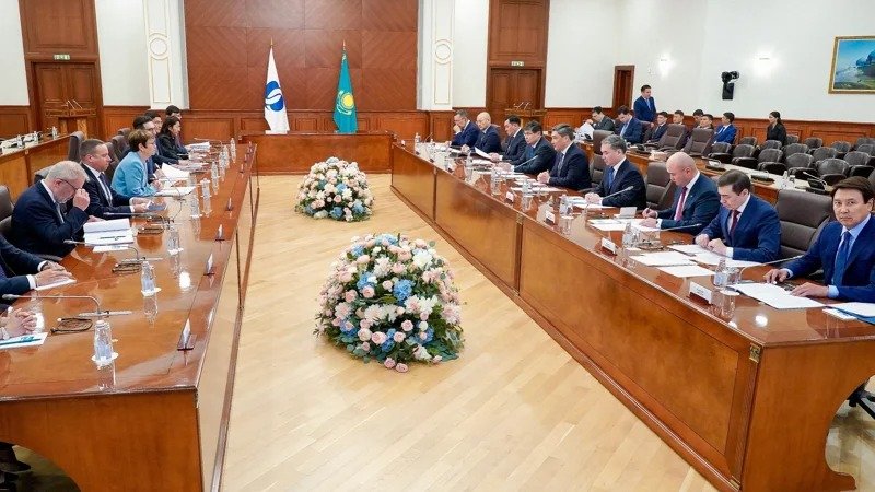 government Kazakhstan, EBRD seek to deepen cooperation
