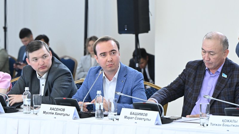 Ақмола облысы Бурабай ауылында Мәжіліс жанындағы Қоғамдық палатаның көшпелі отырысы өтті Ақмола облысы Бурабай ауылында Мәжіліс жанындағы Қоғамдық палатаның көшпелі отырысы өтті