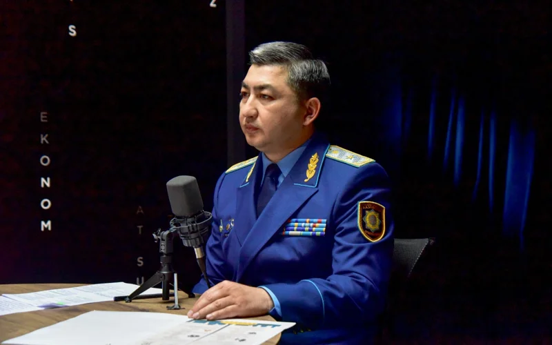 Жандос Өміралиев