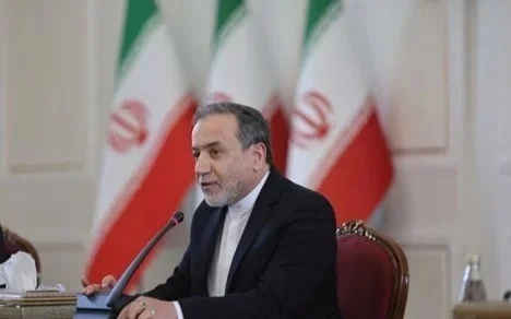 Top Iranian diplomat to meet with Putin, hold several talks