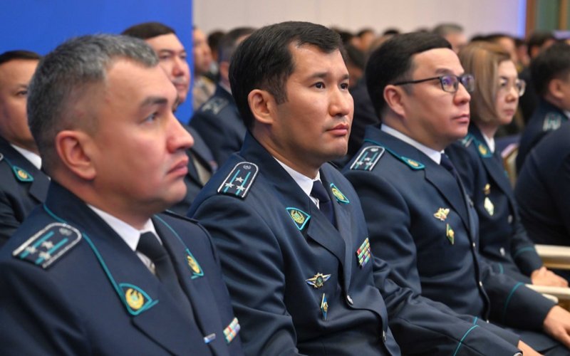 托卡耶夫总统主持召开执法系统部务扩大会议 托卡耶夫总统主持召开执法系统部务扩大会议