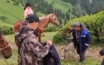 Құтқарушылары жоғалып кеткен аңшыны тапты