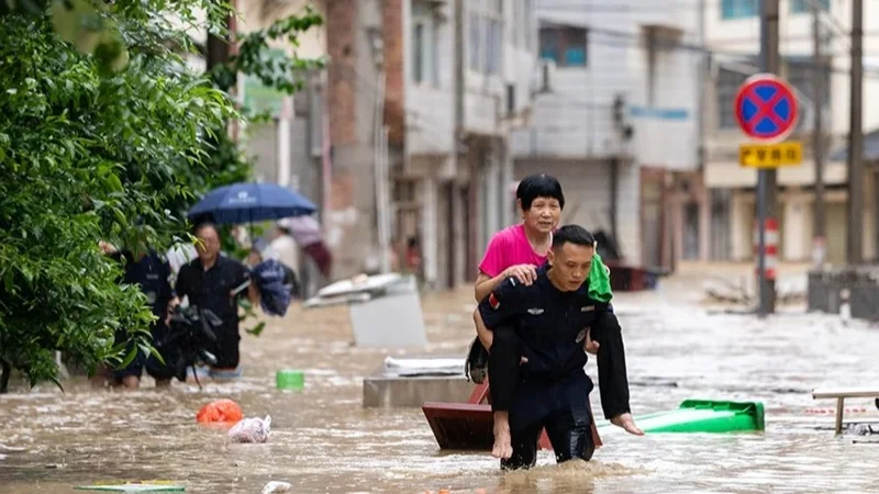 China allocates 100 million yuan to support flood-hit Guizhou
