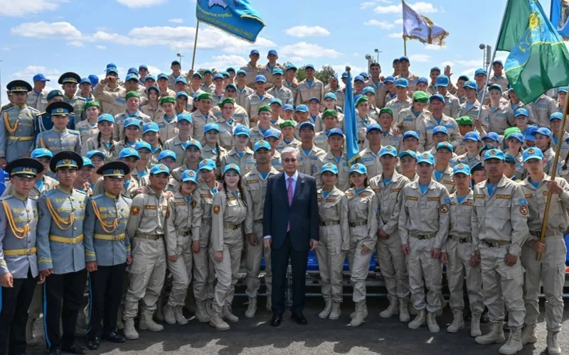 Military service is great honor, Kazakh President