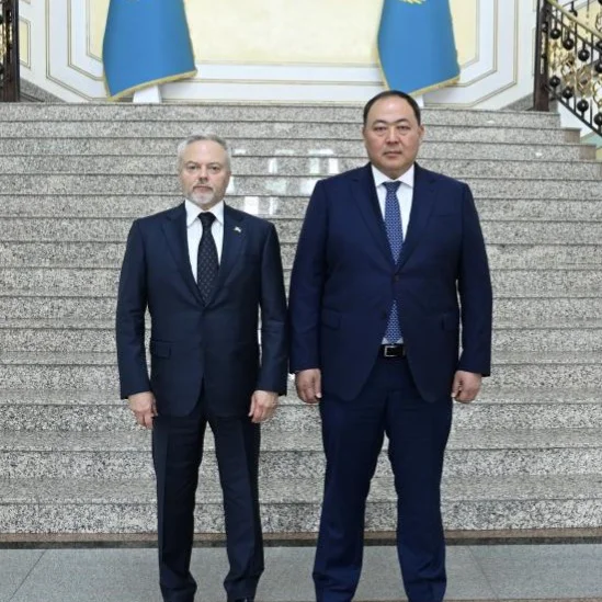 Ukraine’s new ambassador to Kazakhstan presents copy of credentials 