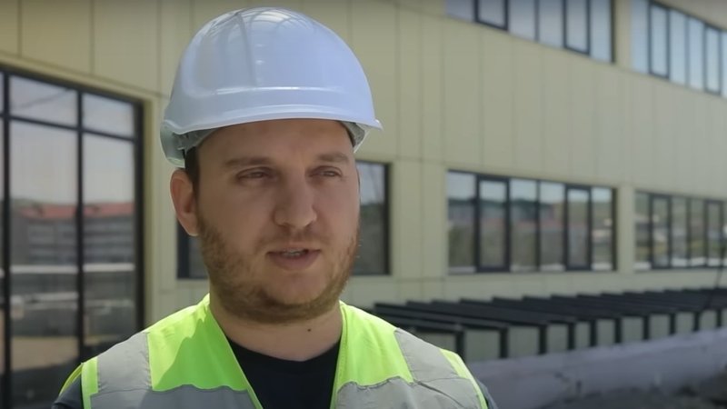 Строитель Строитель