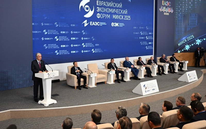 Касым-Жомарт Токаев принял участие в Евразийском экономическом форуме р