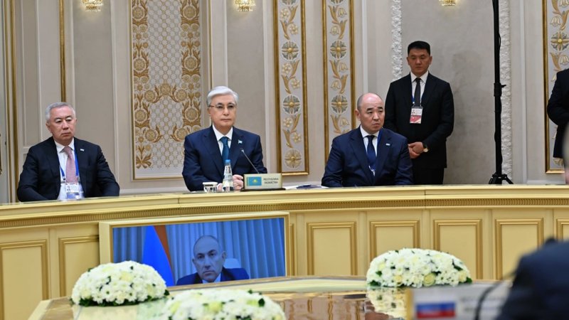 Мемлекет басшысы Жоғары Еуразиялық экономикалық кеңес отырысына қатысты Мемлекет басшысы Жоғары Еуразиялық экономикалық кеңес отырысына қатысты