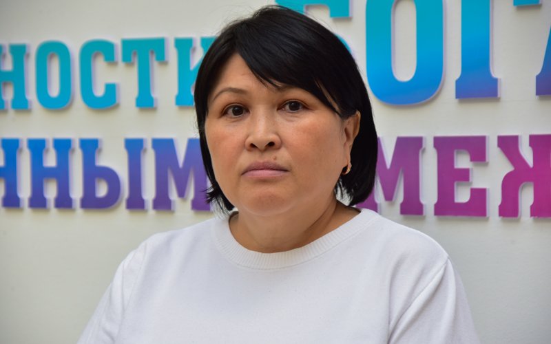 Астана қаласы № 97 мектеп гимназиясы директорының тәрбие жөніндегі орынбасары Айгүл Біржанова Астана қаласы № 97 мектеп гимназиясы директорының тәрбие жөніндегі орынбасары Айгүл Біржанова