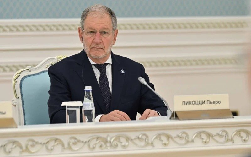 Head of State welcomes international neurosurgery specialists Head of State welcomes international neurosurgery specialists