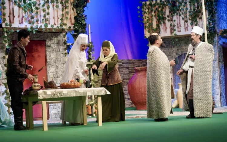 Pavlodarda Aımaýytov teatry 36-shy maýsymyn qorytyndylady