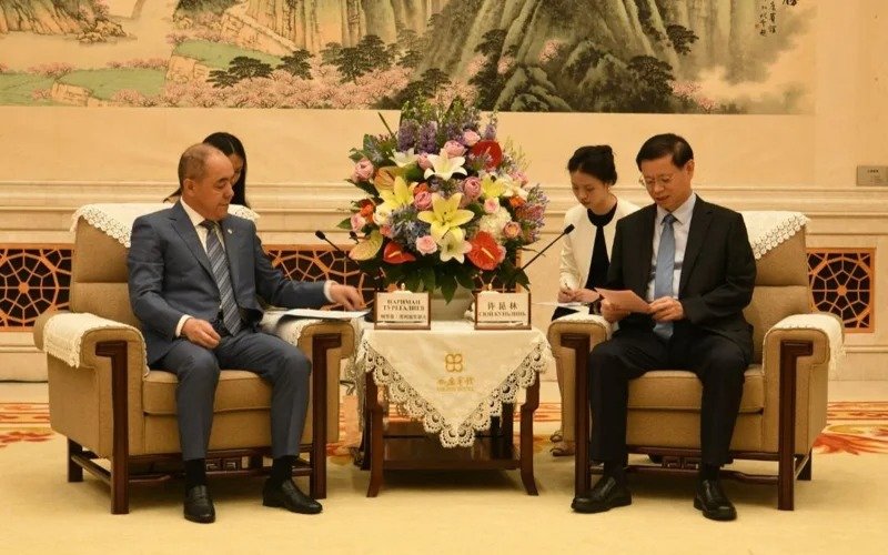 Akim of W Kazakhstan region holds talks with Chairman of People’s Government of Jiangsu Province Akim of W Kazakhstan region holds talks with Chairman of People’s Government of Jiangsu Province