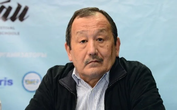  АЗИМОВ Сергей Жумабаевич