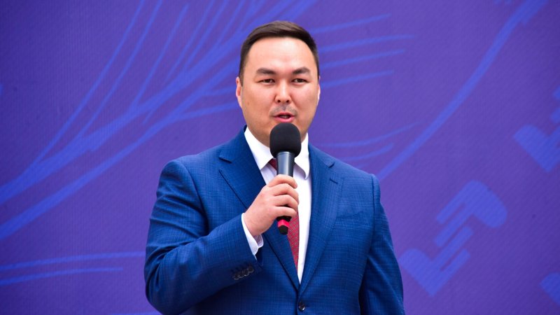Работники СМИ получили квартиры от имени Президента Республики Казахстан Работники СМИ получили квартиры от имени Президента Республики Казахстан