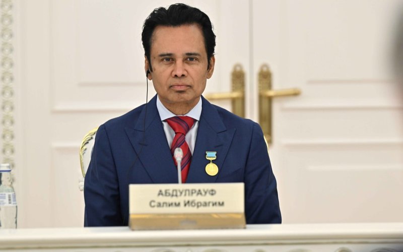 Глава государства встретился с представителями мировой нейрохирургии Глава государства встретился с представителями мировой нейрохирургии