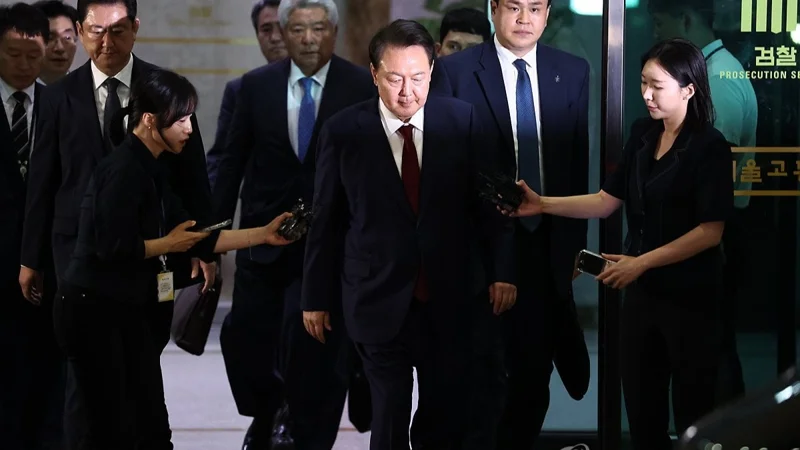 Special counsel rejects ex-President Yoon's request to postpone martial law questioning