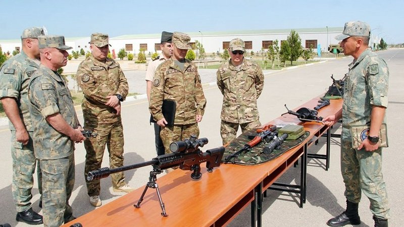 Қозоғистон ва Озарбайжон Мудофаа вазирликлари ҳарбий ҳамкорлик бўйича учрашув ўтказди Қозоғистон ва Озарбайжон Мудофаа вазирликлари ҳарбий ҳамкорлик бўйича учрашув ўтказди