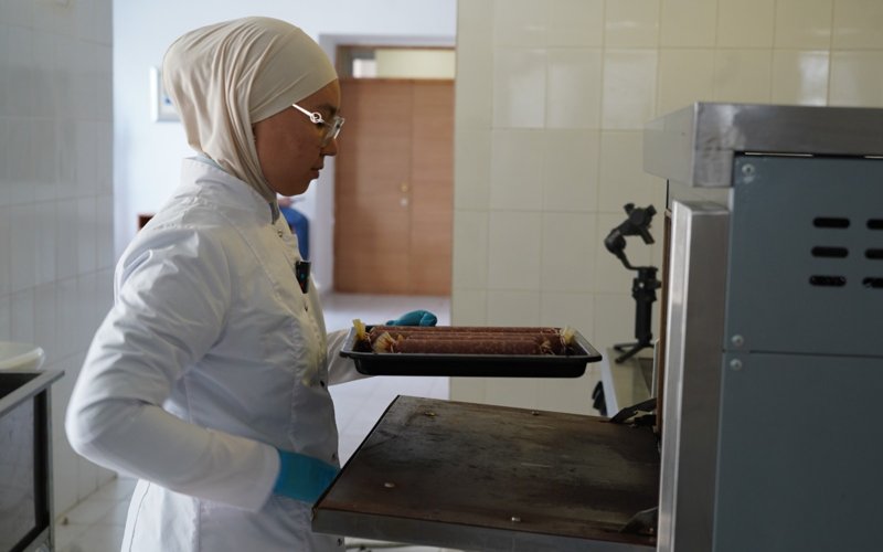Колбасу из мяса сайгака разработали ученые из ЗКО Колбасу из мяса сайгака разработали ученые из ЗКО