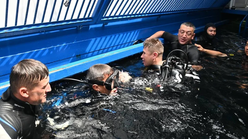 Ақтауда өзбекстандық әскери сүңгуірлер дайындықтан өтті 