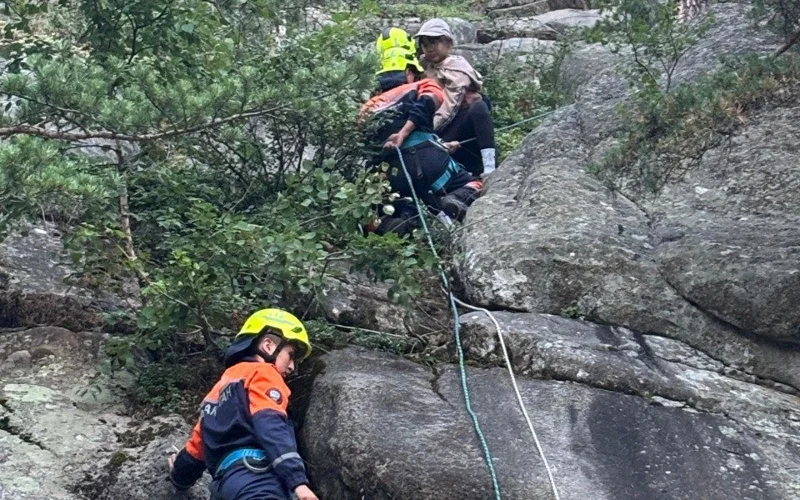 Семья с шестью детьми заблудилась в горах Бурабая