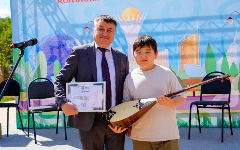 В Астане в районе «Байконыр» на месте пустыря появился новый сквер р