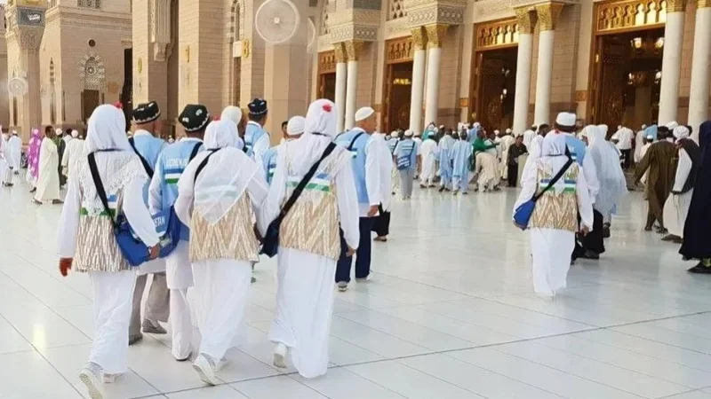 Более 15 тысяч граждан Узбекистана совершили хадж