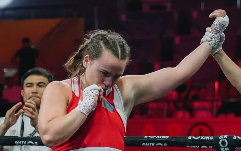 Надежда Рябец победила экс-чемпионку UFC на Кубке мира по боксу в Астане