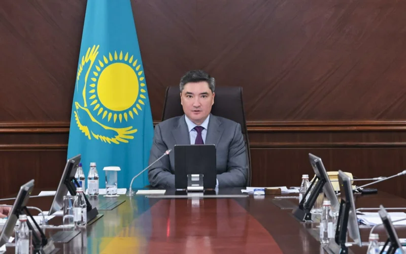 Олжас Бектенов