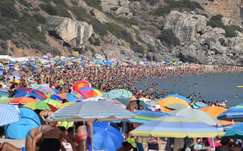 Еуропада аптап ыстық: Франция мен Испанияда алғашқы өлім тіркелді