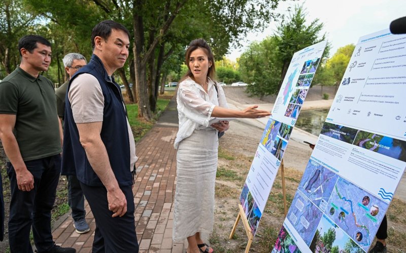 Алматыда Әуежай және Алтынкөл көлінің түбі тазартылады