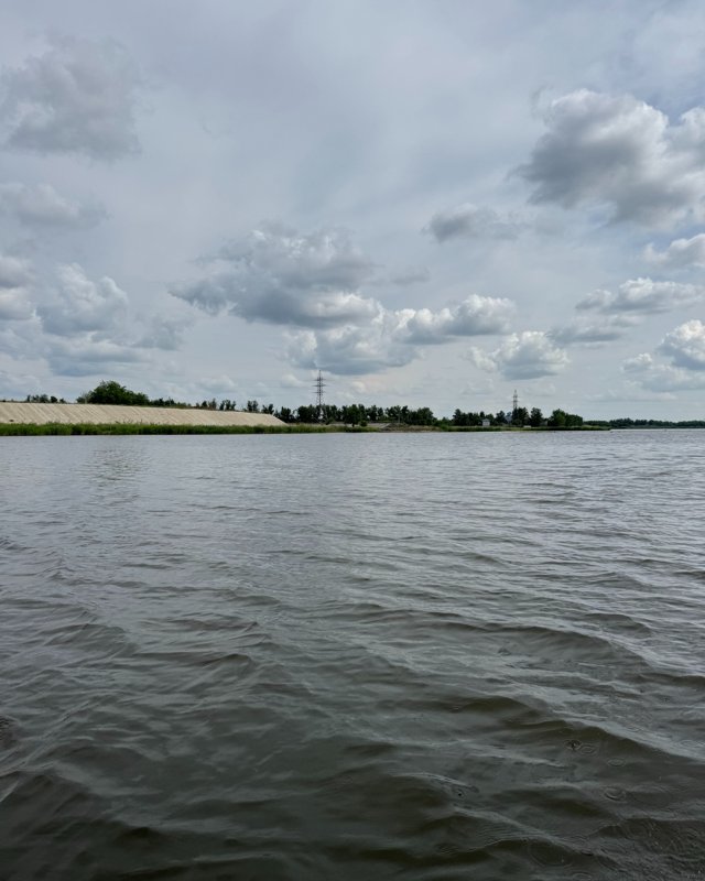 река