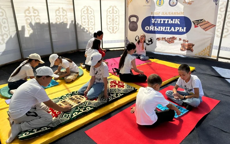 дети, национальные игры