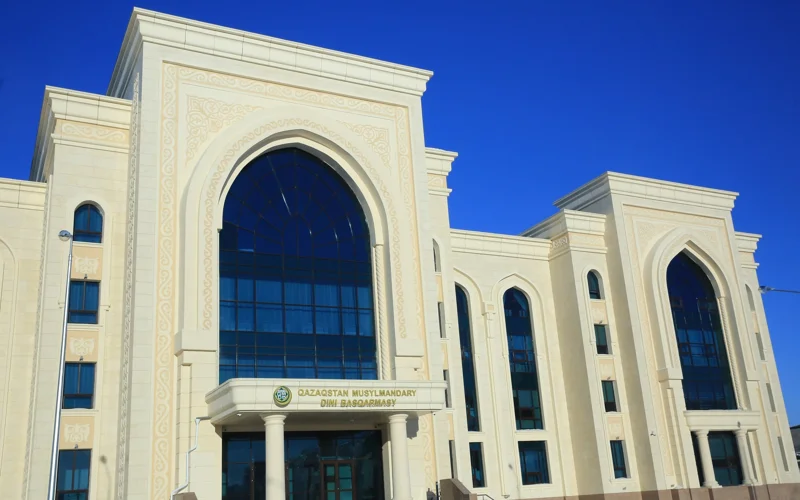 В Казахстане ограничили ношение одежды, закрывающей лицо: позиция ДУМК