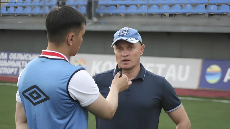 Andreı Ferapontov «Oqjetpes» komandasy bas bapkeri qyzmetinen ketti 