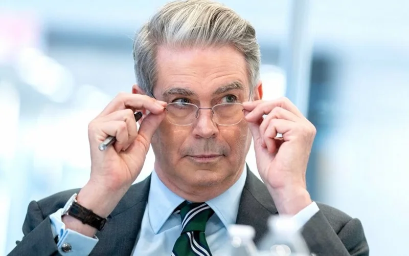  Скотт Бессент 