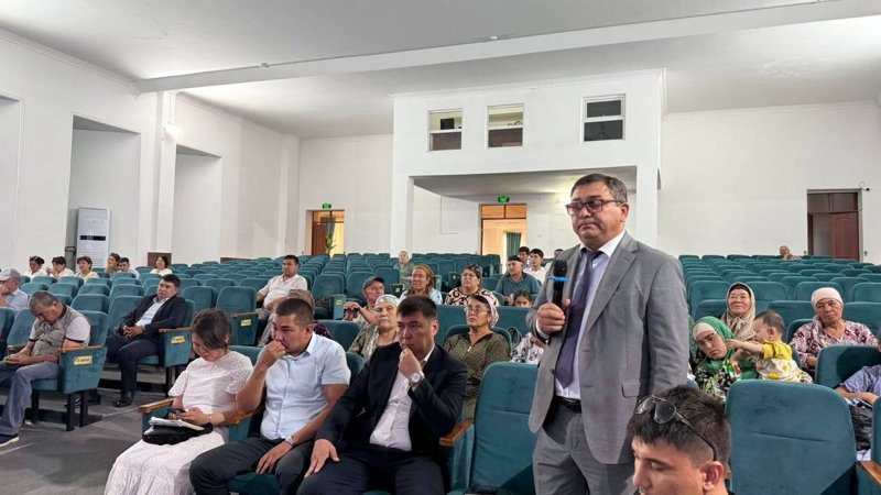 Мәжіліс депутаты Түркістандағы «Сауран» клубының параспортшыларымен кездесті Мәжіліс депутаты Түркістандағы «Сауран» клубының параспортшыларымен кездесті