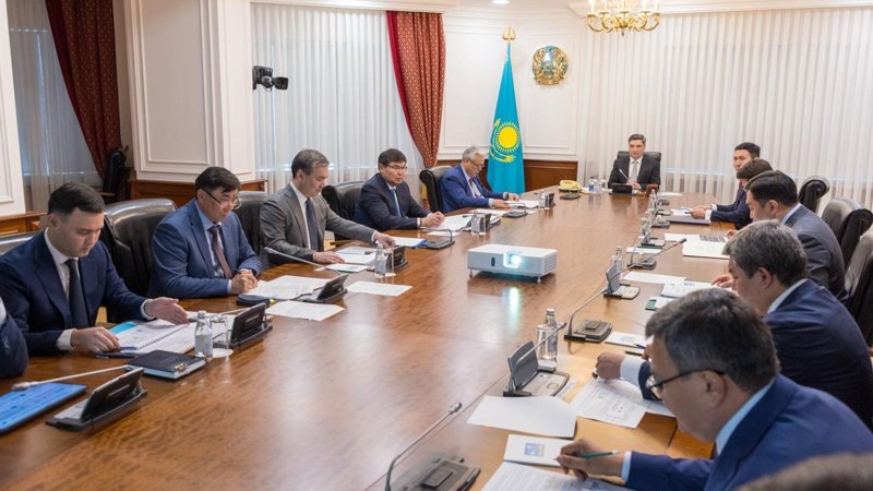Президент тапсырмаларын орындау: Үкіметте негізгі энергетикалық және ақпараттық-коммуникациялық жобалардың жүзеге асырылу барысы қаралды Президент тапсырмаларын орындау: Үкіметте негізгі энергетикалық және ақпараттық-коммуникациялық жобалардың жүзеге асырылу барысы қаралды