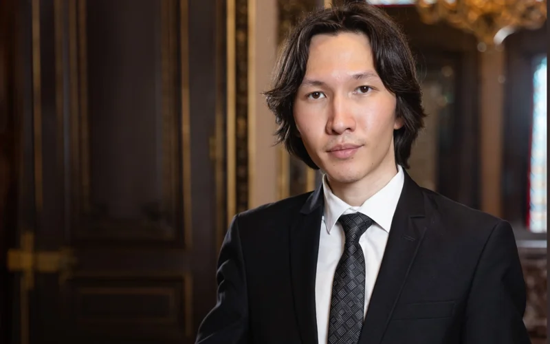 Еламан Ернур