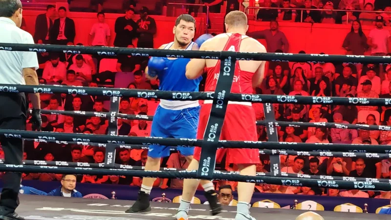 Айбек Оралбай прошел в финал Кубка мира