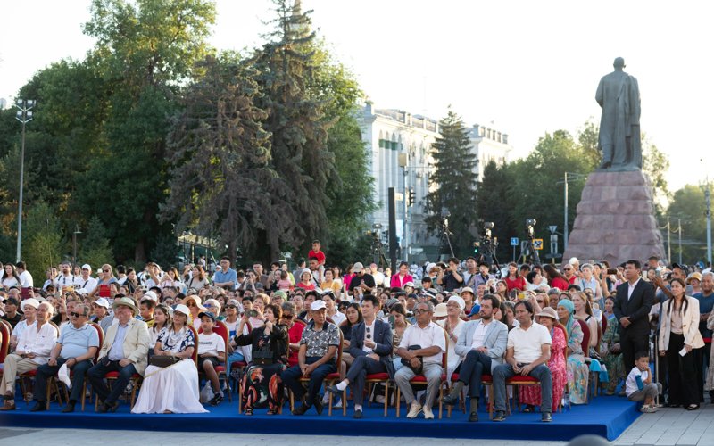 «Көктөбе» телемұнарасында домбыра күніне мерекелік құттықтау көрсетілді «Көктөбе» телемұнарасында домбыра күніне мерекелік құттықтау көрсетілді
