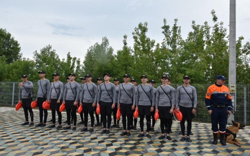 спасатели п