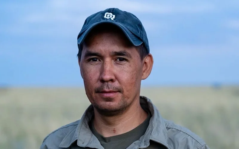 След керкулана: как биологи изучают уникальных лошадей степи Казахстана