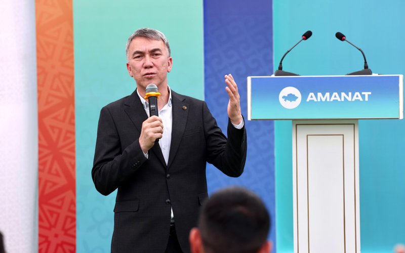 «AMANAT» партиясының қолдауымен «Жұмысшы жастар аманаты» жобасы бастау алды «AMANAT» партиясының қолдауымен «Жұмысшы жастар аманаты» жобасы бастау алды