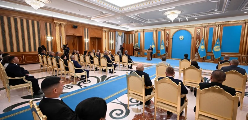 Sý dıplomatııasyn kúsheıtýdi qolǵa alýymyz kerek — Prezıdent 