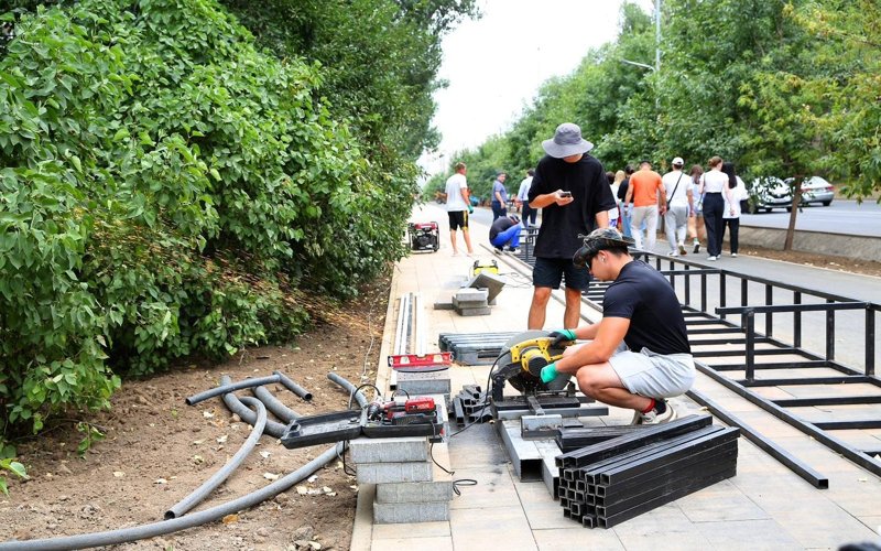 Алматының Торайғыров көшесінде жаяу серуендеуге арналаған аймақ құрылады Алматының Торайғыров көшесінде жаяу серуендеуге арналаған аймақ құрылады