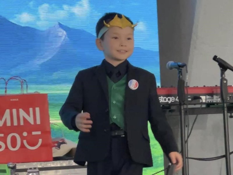 Young cosplayers bring favorite characters to life at Comic Con in Astana Comic Con 2025