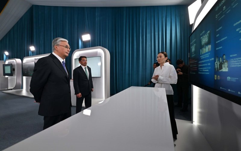 Президент Казахстана ознакомился с отечественными AI проектами Президент Казахстана ознакомился с отечественными AI проектами