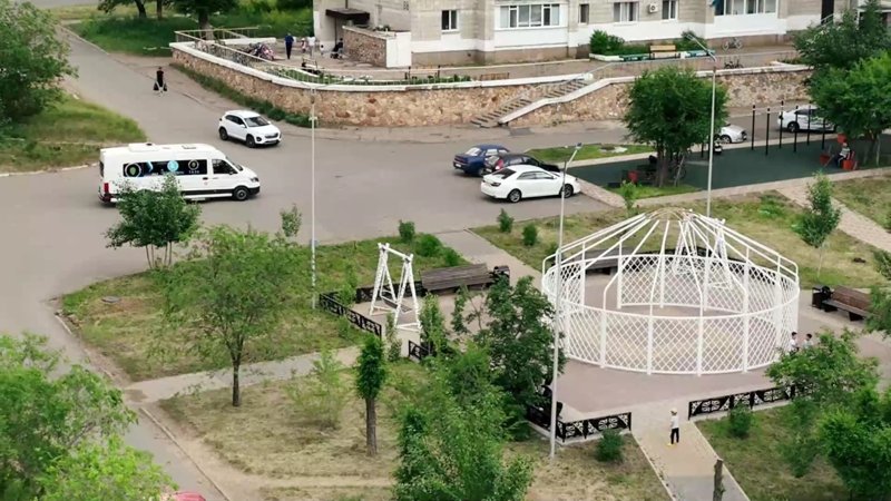 Киіз үйі бар аула Киіз үйі бар аула