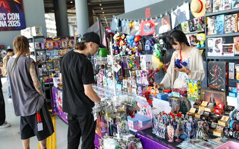 Comic Con Comic Con