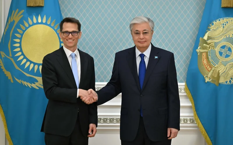 Глава государства принял председателя Совета управляющих Национального банка Швейцарии 